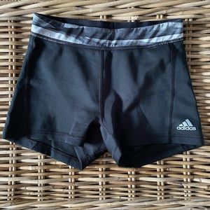 Adidas Spandex Workout Shorts Size Small